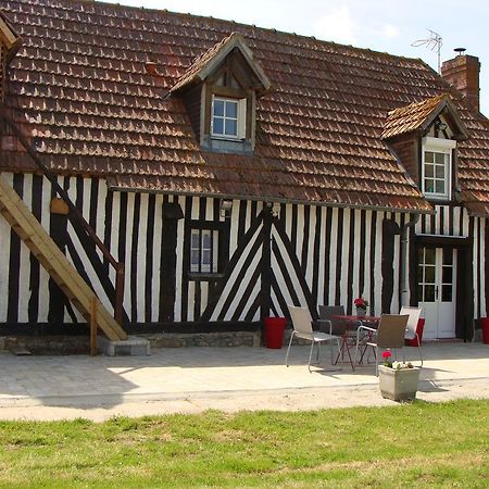 Le Vieux Castel Bed and Breakfast Goustranville Zewnętrze zdjęcie