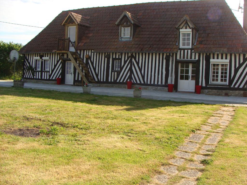 Le Vieux Castel Bed and Breakfast Goustranville Zewnętrze zdjęcie